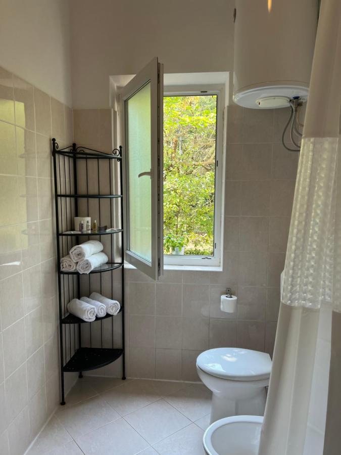 Villa Claudia Beach Apartment Premantura Exterior foto